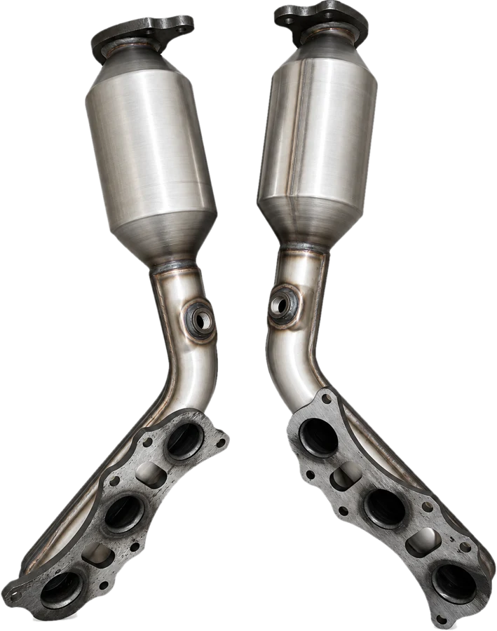 AFECO 51326/51327 manifold catalytic converter set